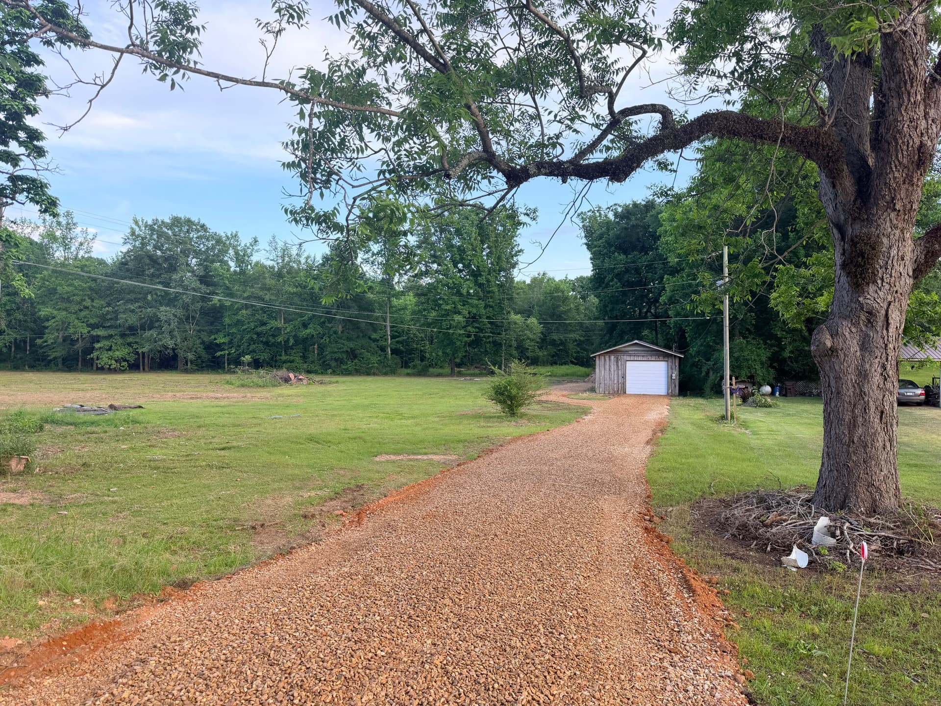 Gallery photos for Gravel Driveway Install That Actually Holds Up: Image #1
