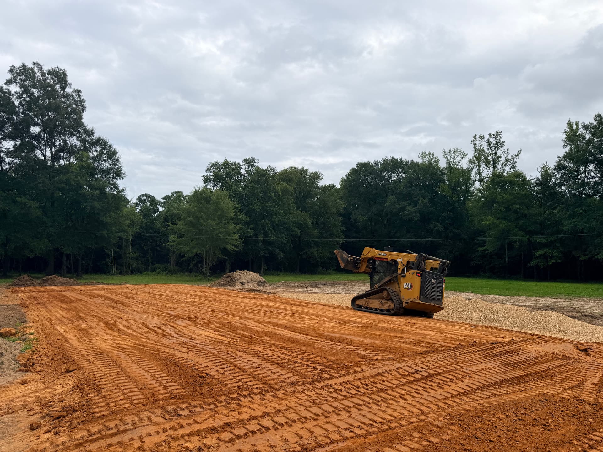 Gallery photos for Gravel Driveway Install and House Pad Prep Done Right: Image #2